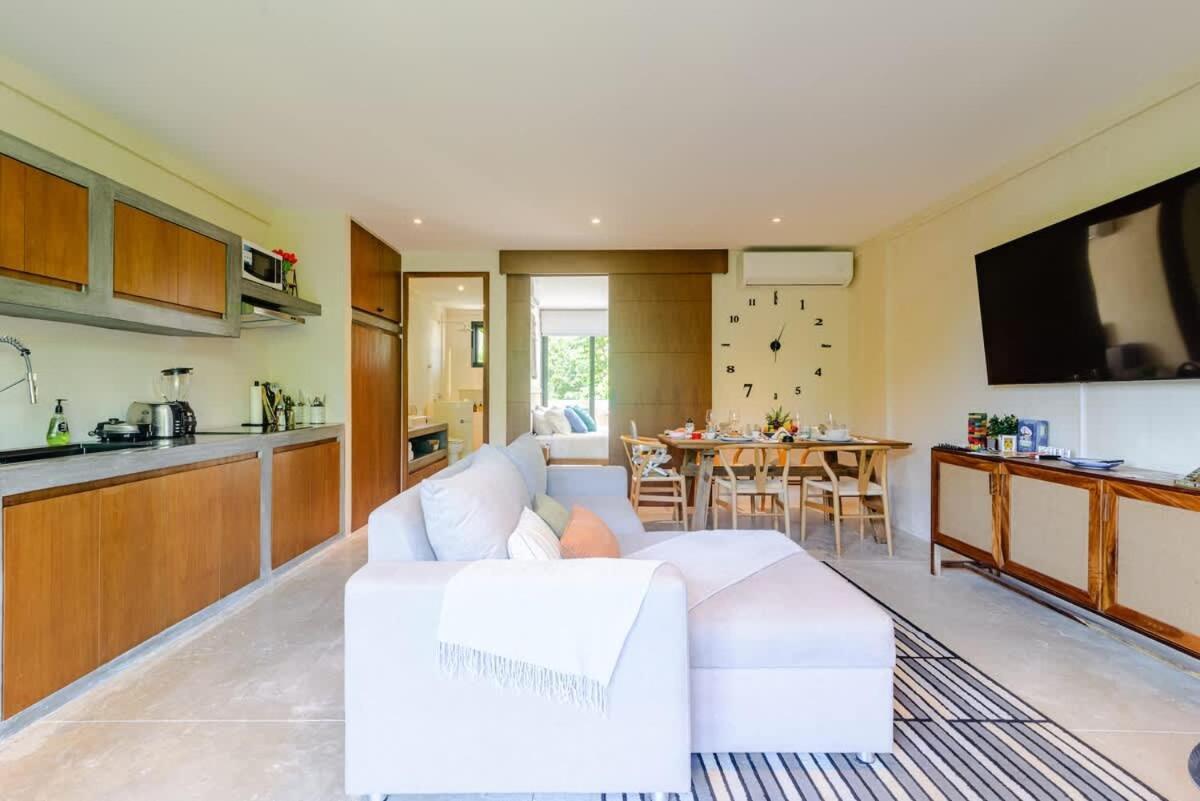 Near New Ximbal 4 Guest Pool Fast Wifi Apartment *